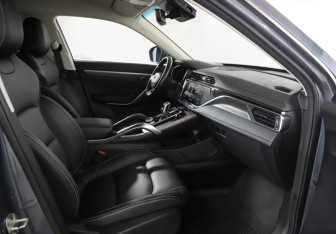Подержанный автомобиль Geely Atlas Pro 2023 года (23 фото)
