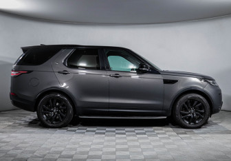Подержанный автомобиль Land Rover Discovery 2017 года (4 фото)