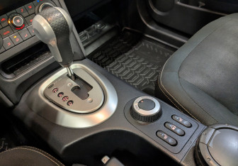 Подержанный автомобиль Nissan Qashqai+2 2011 года (26 фото)