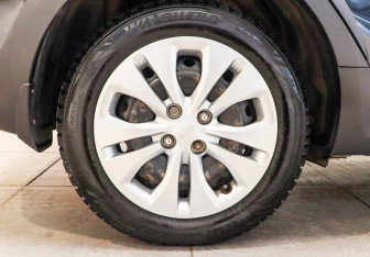 Подержанный автомобиль Kia Rio Hatchback 2018 года (22 фото)