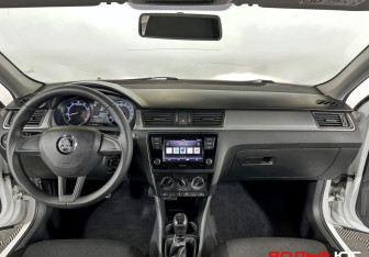 Подержанный автомобиль Skoda Rapid Liftback 2019 года (12 фото)