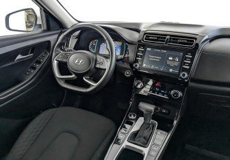 Подержанный автомобиль Hyundai Creta 2021 года (29 фото)