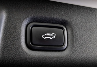 Подержанный автомобиль Hyundai Santa Fe 2022 года (26 фото)