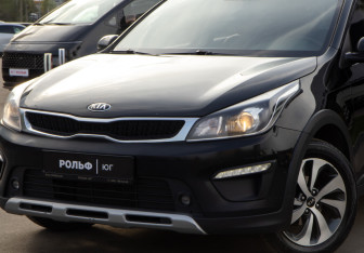 Подержанный автомобиль Kia Rio Hatchback 2020 года (20 фото)