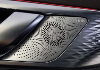 Подержанный автомобиль Wey 05 2023 года (26 фото)