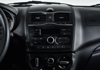 Подержанный автомобиль LADA (ВАЗ) Granta Sedan 2019 года (11 фото)