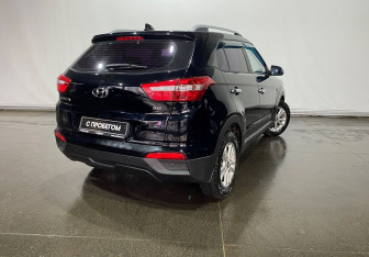 Подержанный автомобиль Hyundai Creta 2016 года (6 фото)