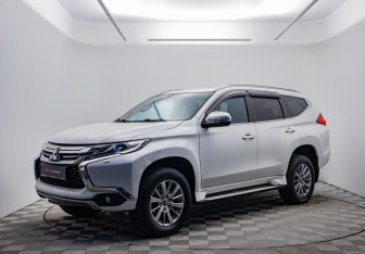 Подержанный автомобиль Mitsubishi Pajero Sport 2018 года (1 фото)