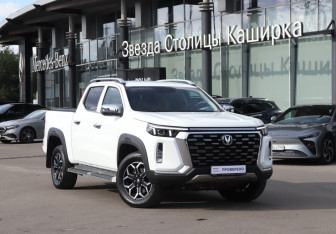 Подержанный автомобиль Changan Hunter Plus 2023 года (25 фото)
