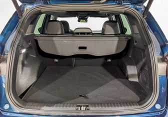 Подержанный автомобиль Geely Monjaro 2023 года (10 фото)