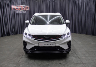 Подержанный автомобиль Geely Coolray 2023 года (2 фото)