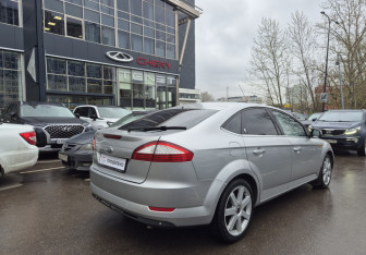 Подержанный автомобиль Ford Mondeo Liftback 2008 года (5 фото)