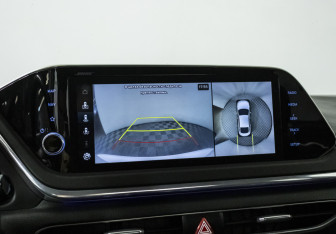 Подержанный автомобиль Hyundai Sonata 2019 года (18 фото)