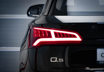 Подержанный автомобиль Audi Q5 2019 года (37 фото)