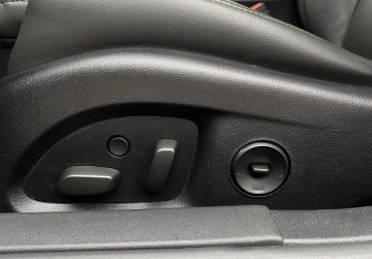 Подержанный автомобиль Cadillac CT5 2020 года (15 фото)