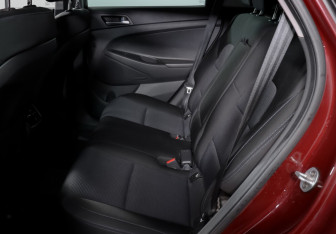 Подержанный автомобиль Hyundai Tucson 2016 года (10 фото)