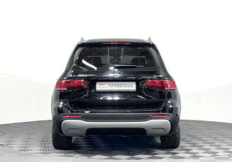 Подержанный автомобиль Mercedes-Benz GLB 2021 года (6 фото)