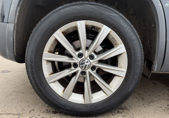 Подержанный автомобиль Volkswagen Tiguan 2011 года (9 фото)