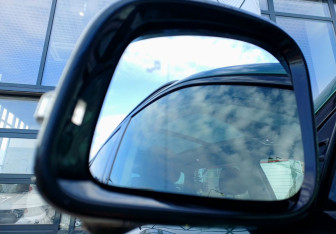 Подержанный автомобиль Voyah Free 2024 года (17 фото)