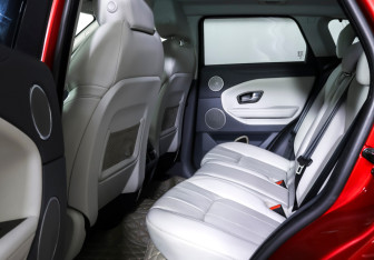 Подержанный автомобиль Land Rover Range Rover Evoque 2017 года (11 фото)