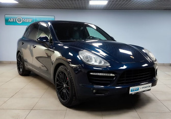 Подержанный автомобиль Porsche Cayenne 2012 года (3 фото)