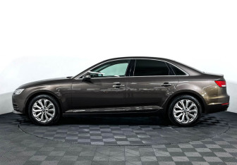 Подержанный автомобиль Audi A4 Sedan 2016 года (8 фото)