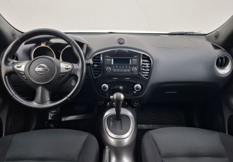 Подержанный автомобиль Nissan Juke 2012 года (12 фото)