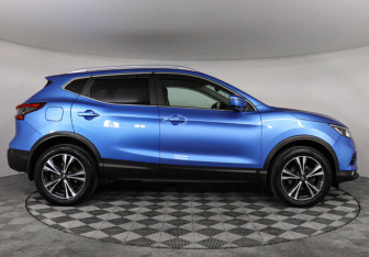 Подержанный автомобиль Nissan Qashqai 2019 года (4 фото)