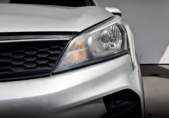 Подержанный автомобиль Kia Rio Hatchback 2021 года (16 фото)