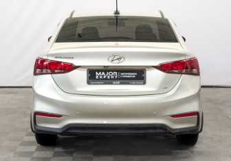 Подержанный автомобиль Hyundai Solaris Sedan 2019 года (6 фото)