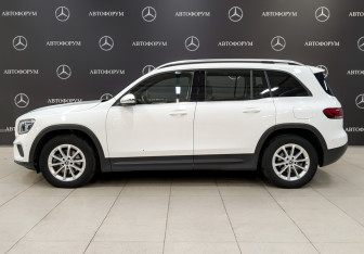 Подержанный автомобиль Mercedes-Benz GLB 2021 года (8 фото)