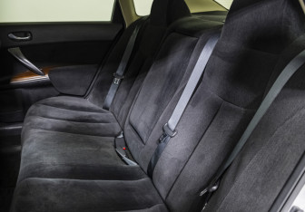 Подержанный автомобиль Nissan Teana 2011 года (12 фото)