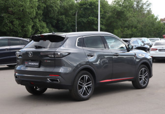 Подержанный автомобиль Changan CS55PLUS 2023 года (5 фото)