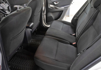 Подержанный автомобиль Toyota Allion 2016 года (12 фото)