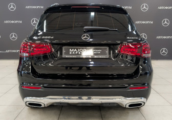 Подержанный автомобиль Mercedes-Benz GLC Coupe 2020 года (6 фото)