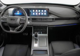 Подержанный автомобиль Chery Tiggo 7 Pro Max 2023 года (11 фото)