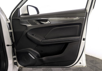 Подержанный автомобиль Haval Jolion 2023 года (22 фото)