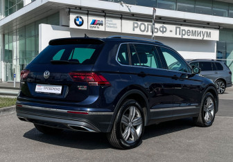 Подержанный автомобиль Volkswagen Tiguan 2017 года (5 фото)