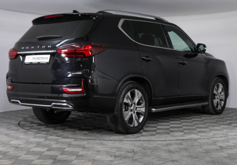 Подержанный автомобиль SsangYong Rexton 2021 года (5 фото)