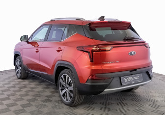 Подержанный автомобиль Москвич 3е 2023 года (7 фото)