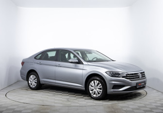 Подержанный автомобиль Volkswagen Jetta Sedan 2020 года (3 фото)