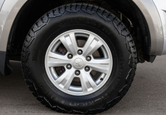 Подержанный автомобиль Mitsubishi L200 2012 года (20 фото)