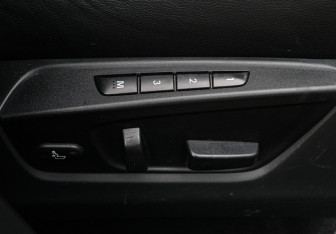 Подержанный автомобиль Suzuki Kizashi 2011 года (8 фото)