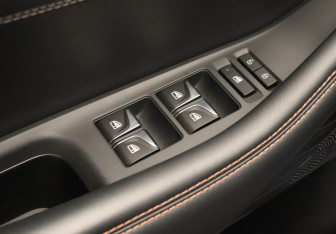 Подержанный автомобиль Changan UNI-K 2023 года (20 фото)