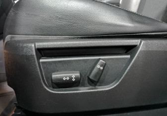 Подержанный автомобиль Land Rover Freelander 2010 года (27 фото)