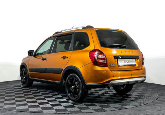 Подержанный автомобиль LADA (ВАЗ) Granta Wagon 2020 года (7 фото)