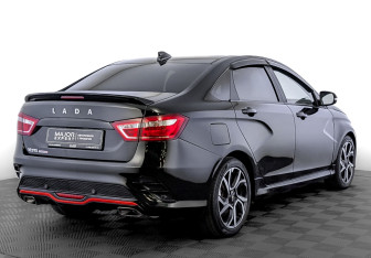 Подержанный автомобиль LADA (ВАЗ) Vesta Sedan 2022 года (5 фото)