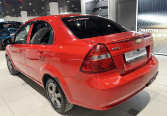 Подержанный автомобиль Chevrolet Aveo Sedan 2008 года (6 фото)