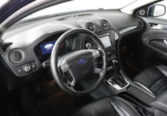 Подержанный автомобиль Ford Mondeo Sedan 2013 года (6 фото)