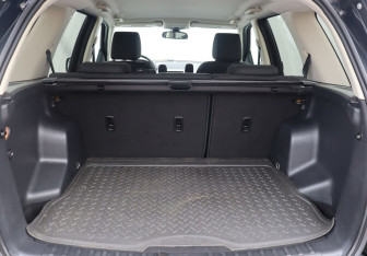 Подержанный автомобиль Land Rover Freelander 2013 года (20 фото)